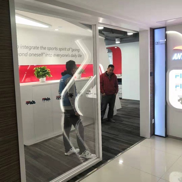 成都銀石廣場多瑪自動門安裝