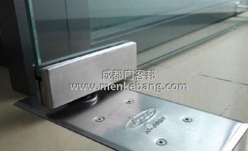 玻璃門關不齊,地彈簧怎么調