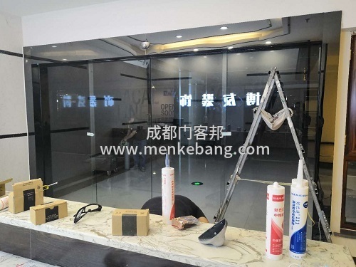成都自動(dòng)門(mén)案例,自動(dòng)門(mén)案例 成都自動(dòng)門(mén)案例,自動(dòng)門(mén)案例
