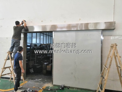 成都廠房自動(dòng)感應(yīng)門案例,廠房不銹鋼自動(dòng)門案例,廠房刷卡門禁自動(dòng)門案例