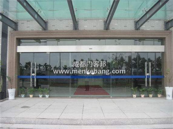 自動(dòng)門在選購(gòu)的時(shí)候要注意哪些3 自動(dòng)門在選購(gòu)的時(shí)候要注意哪些3