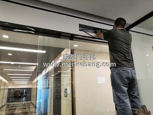 自動門維修價格,成都自動門廠家維修案例