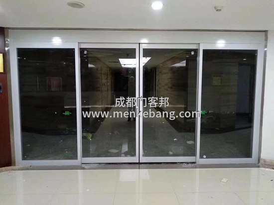 高新區玻璃自動門案例 高新區玻璃自動門案例