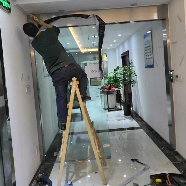 成都門禁自動門安裝案例，辦公室門禁自動門