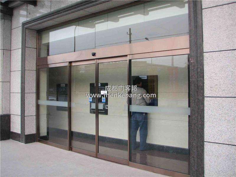 普通門改自動門,玻璃拉門改自動門,大門改自動門,玻璃門改自動門實(shí)例圖